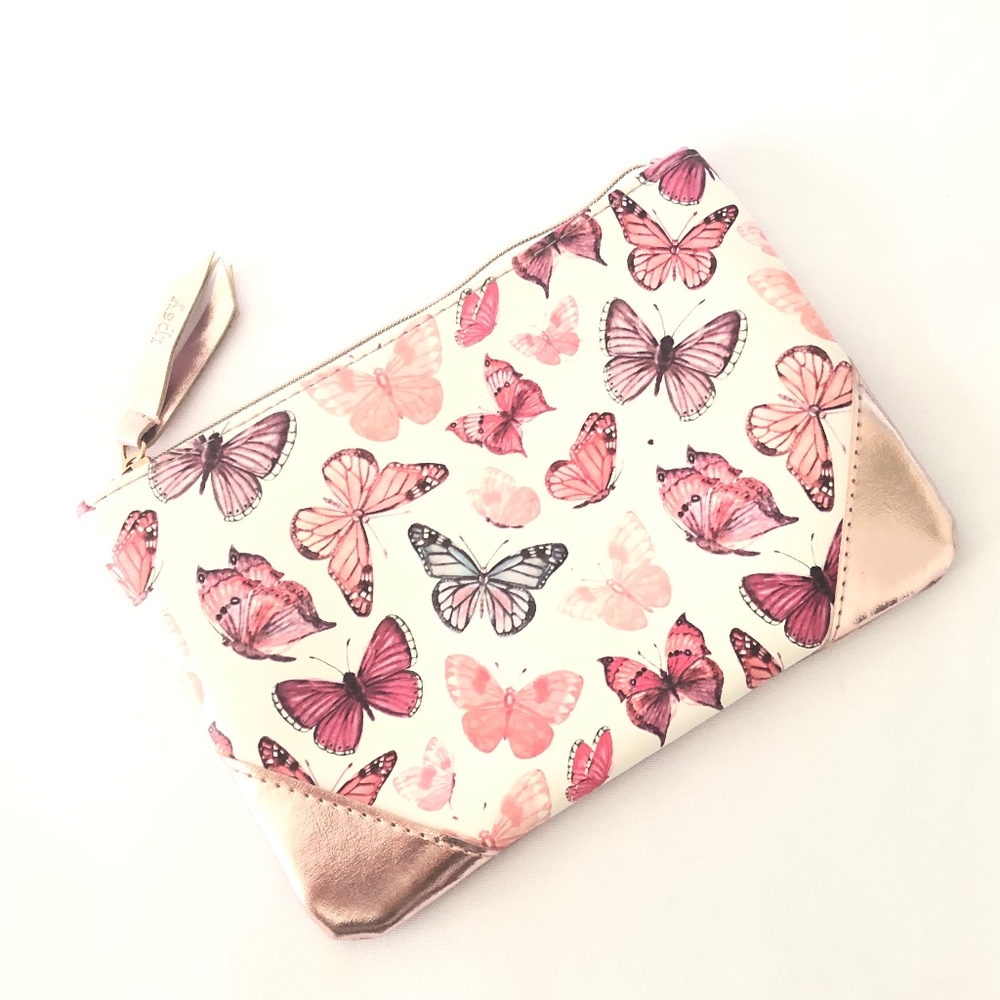 ♡super cute makeup bag by ipsy♡